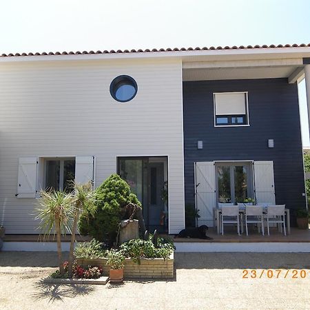 Les Algues Du Grau Bed & Breakfast Le Grau-d'Agde ภายนอก รูปภาพ