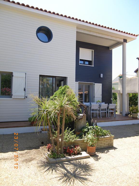 Les Algues Du Grau Bed & Breakfast Le Grau-d'Agde ภายนอก รูปภาพ